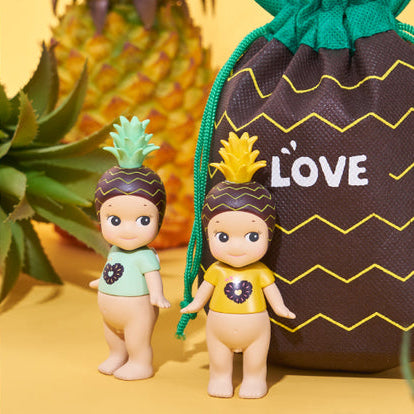 Black pineapple series