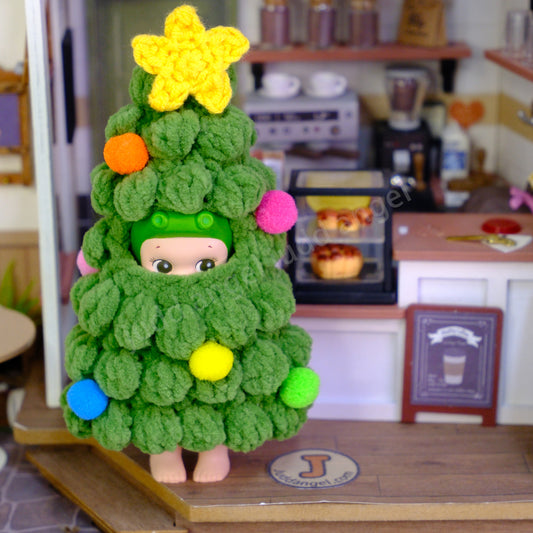 Handmade Christmas woolen clothes