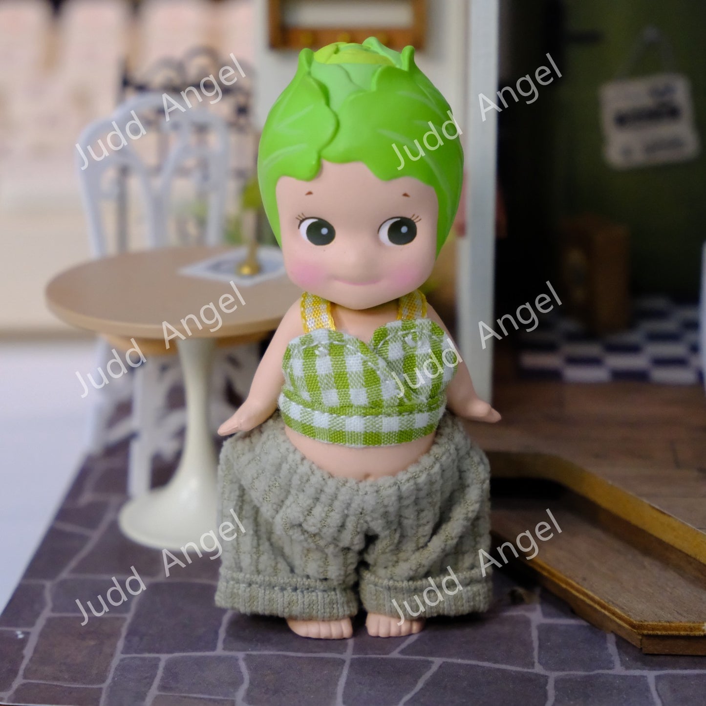 Handmade clothes - Update irregularly